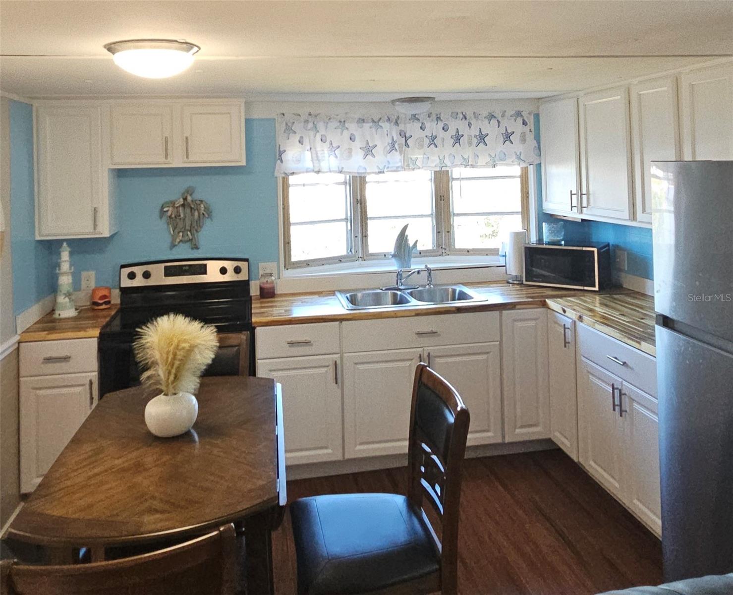 6627 Tower Drive Property Photo 19