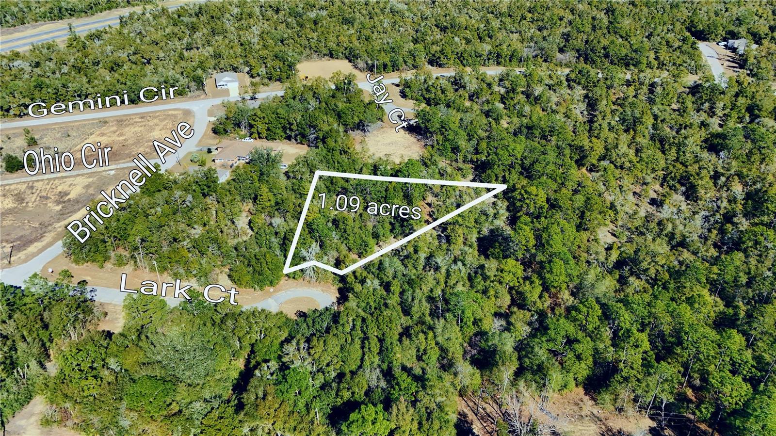 00 Lark Ct Property Photo 3