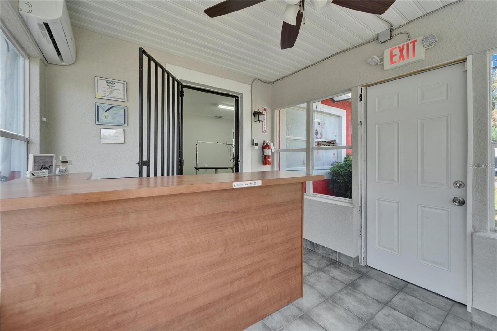 126 Ridgewood Ave Property Photo 8