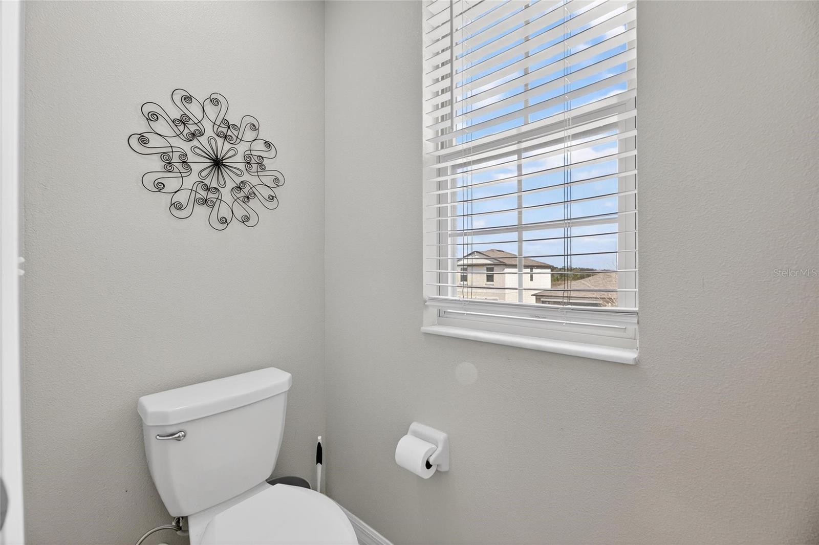 16791 Delia St Property Photo 36