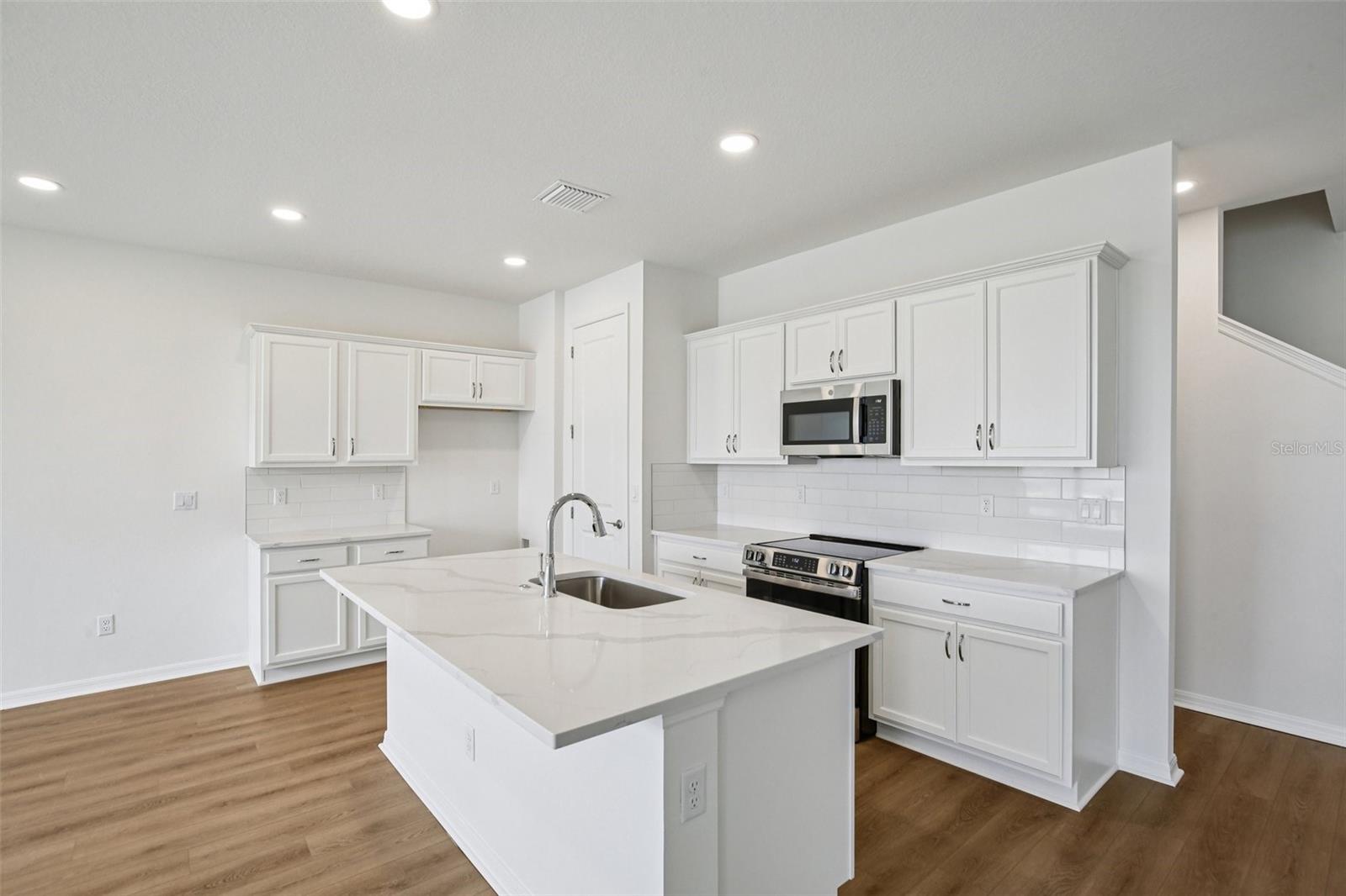 31481 Spanish Mission Rd Property Photo 2