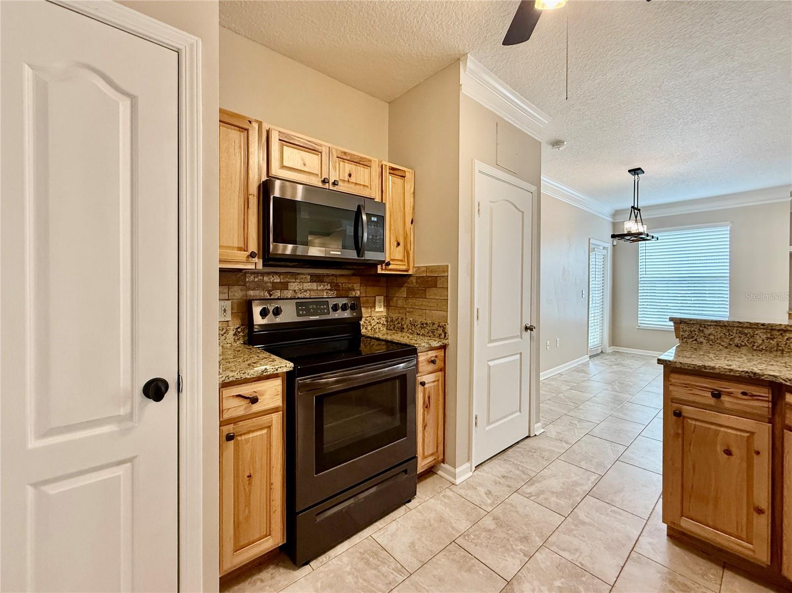 18013 Villa Creek Dr Property Photo 12