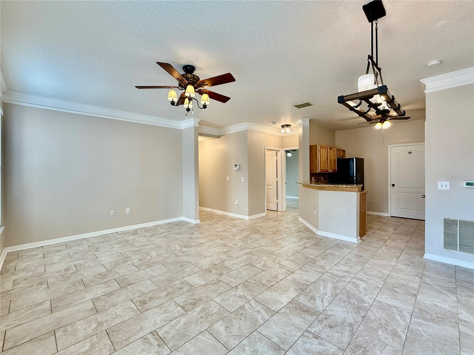 18013 Villa Creek Dr Property Photo 14