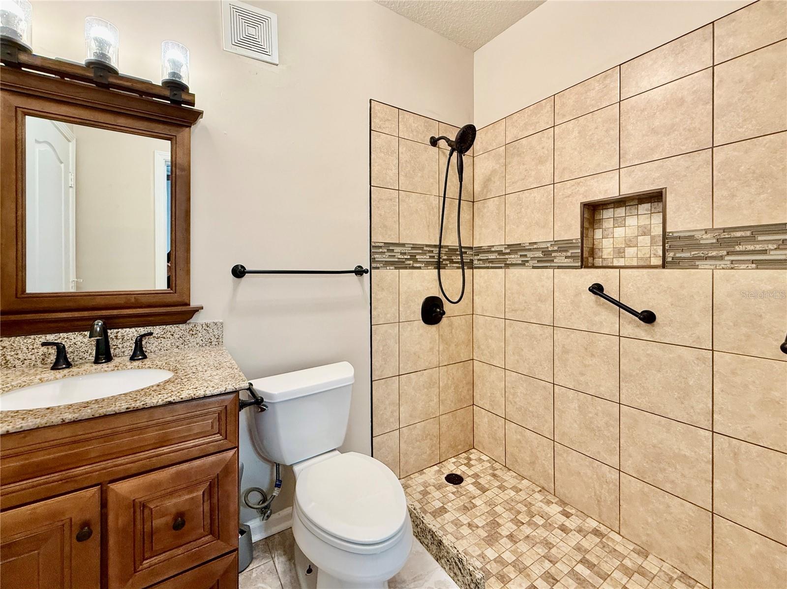 18013 Villa Creek Dr Property Photo 31