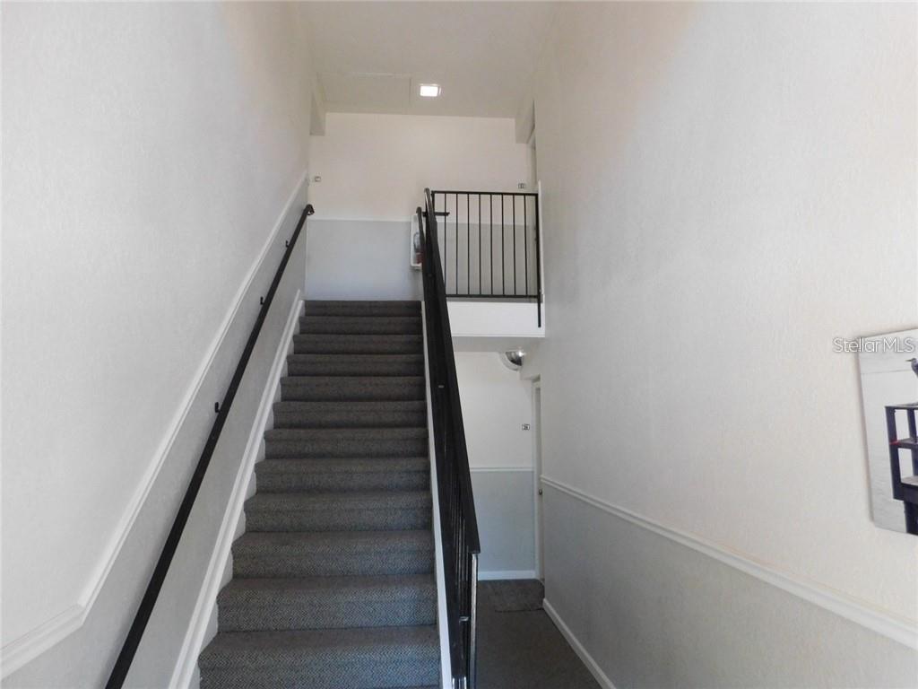 3873 Pompano Dr Se #d Property Photo 4