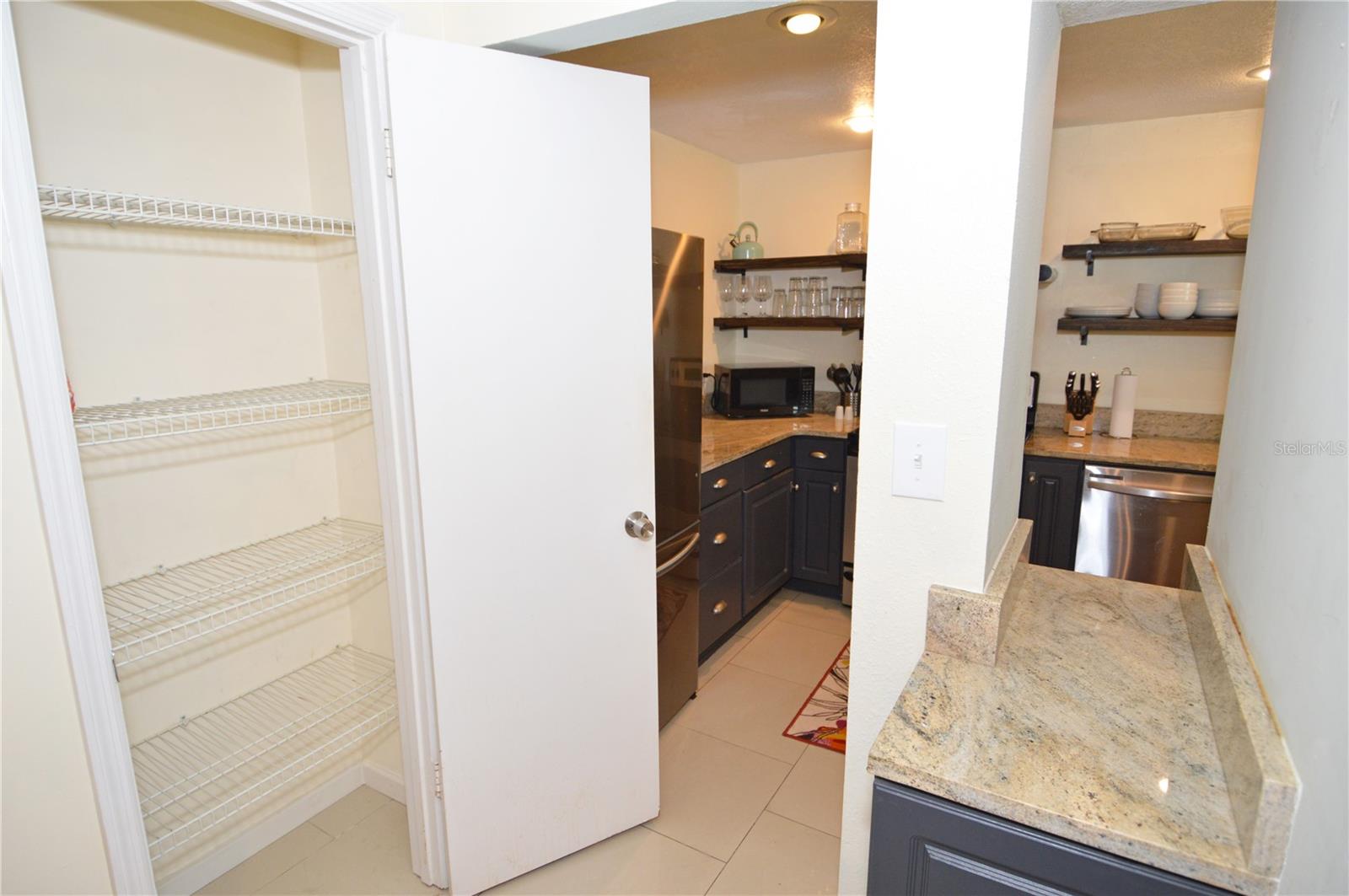 3873 Pompano Dr Se #d Property Photo 11