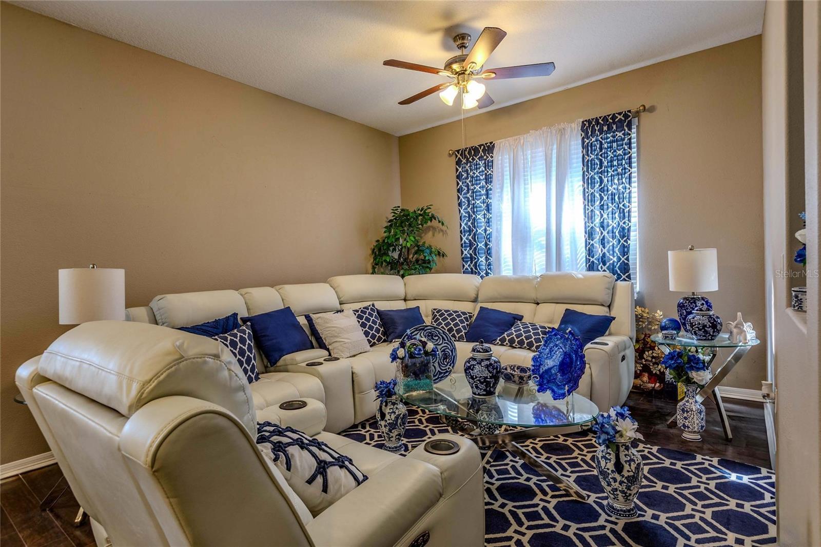 6803 Guilford Crest Dr Property Photo 7
