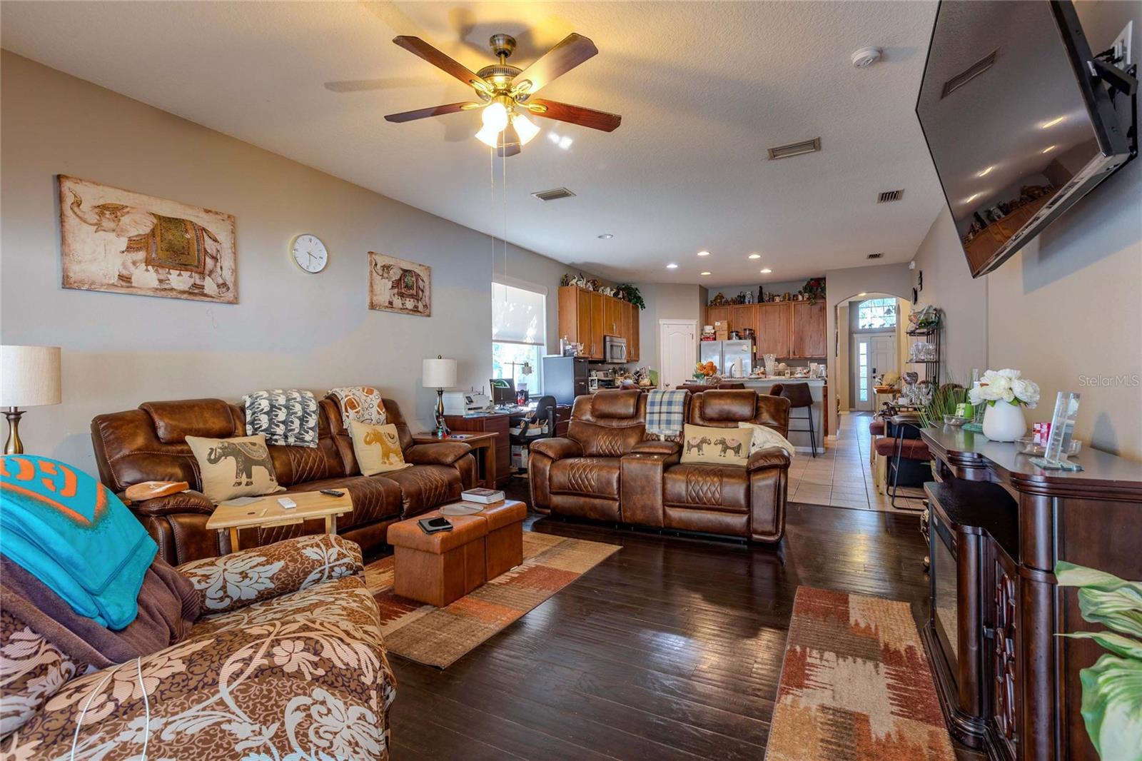 6803 Guilford Crest Dr Property Photo 21