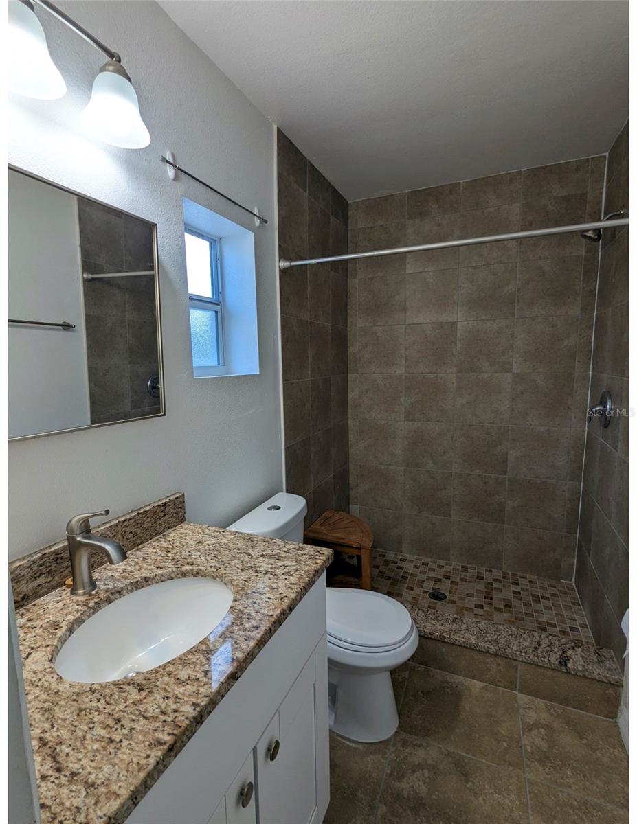411 S Albany Ave #3 Property Photo 5