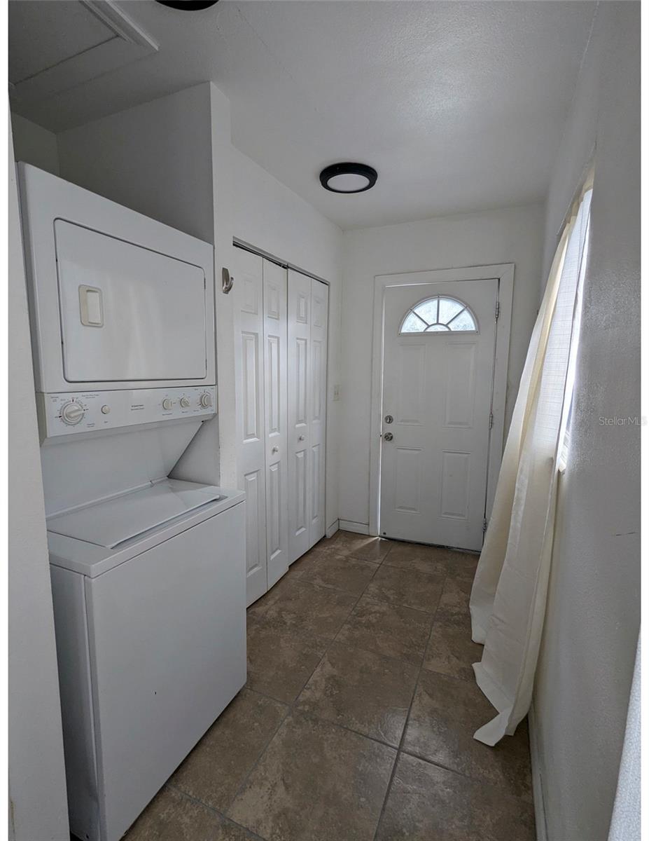 411 S Albany Ave #3 Property Photo 6
