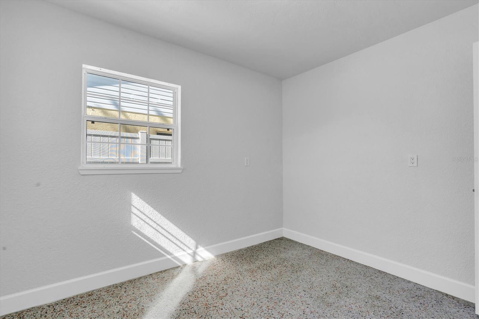 119 147th Ave E Property Photo 12