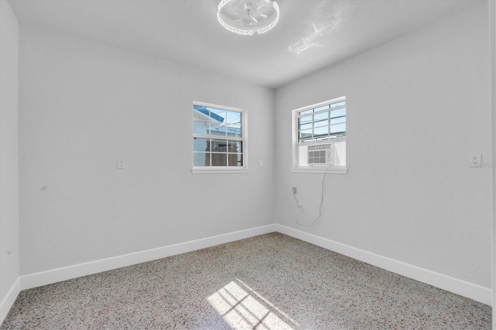 119 147th Ave E Property Photo 32