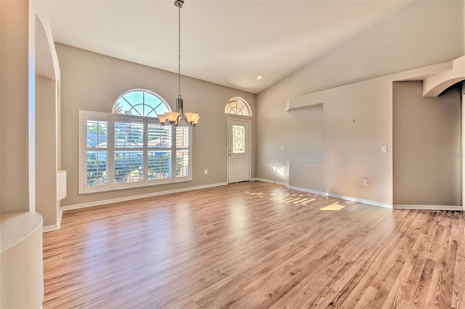 4719 Portobello Cir Property Photo 6