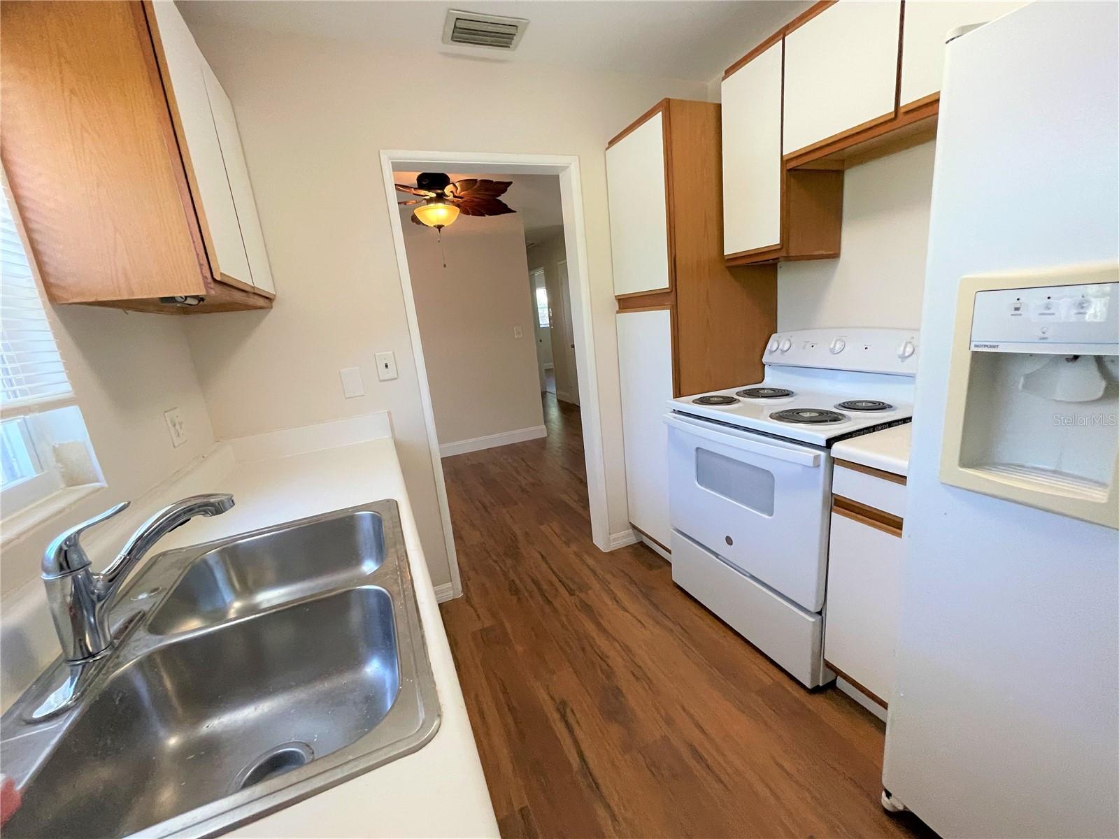 9 Jeff Rd Property Photo 17