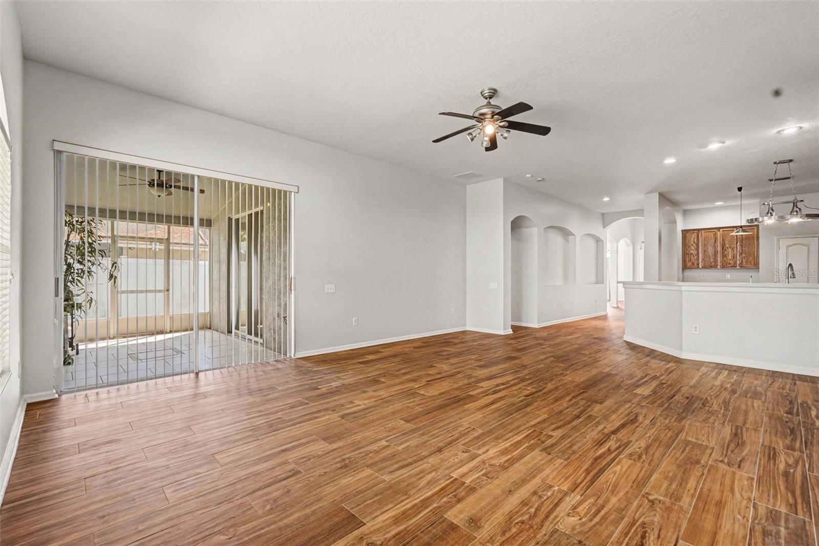 20835 Riverforest Dr Property Photo 21