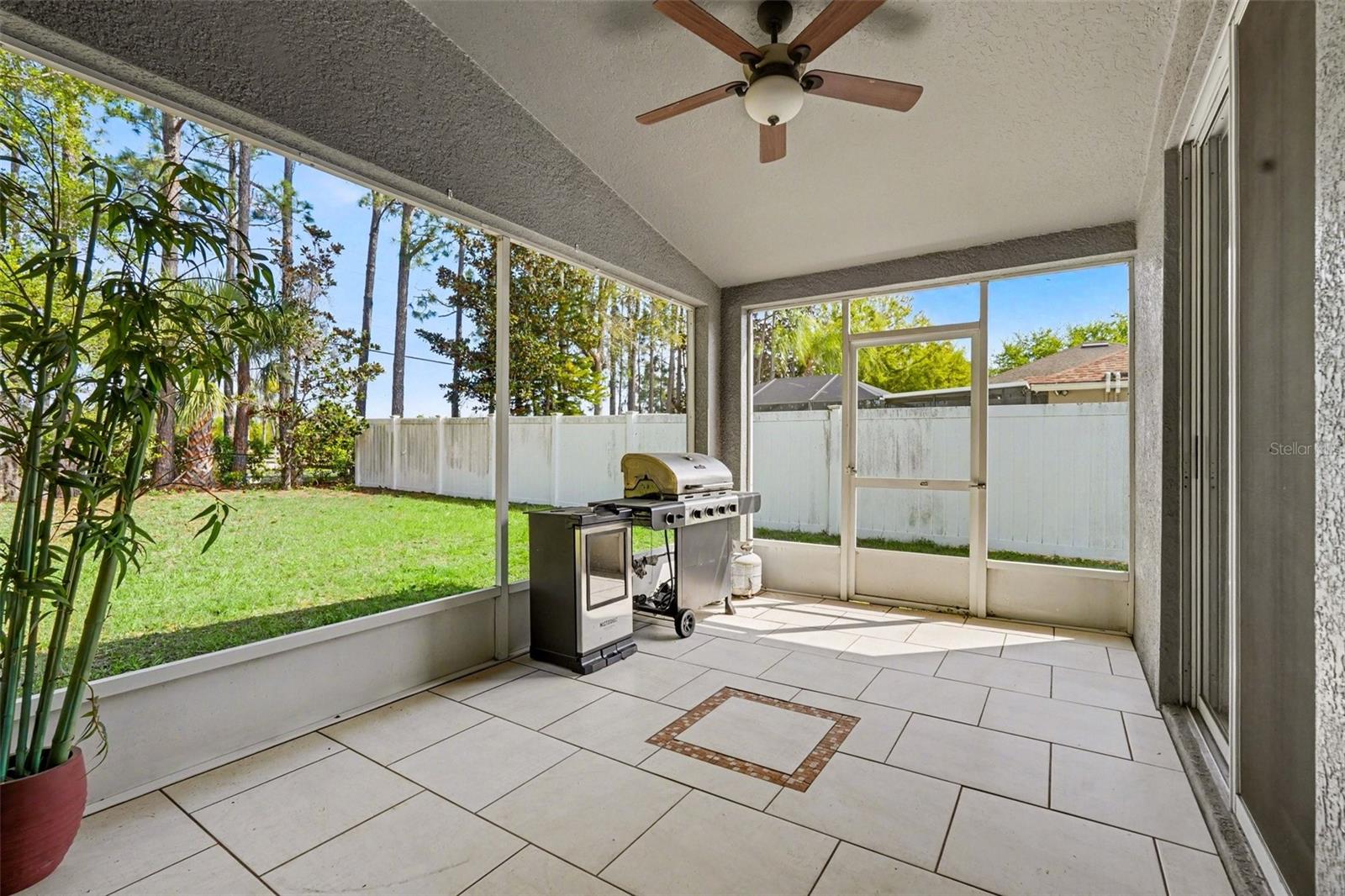 20835 Riverforest Dr Property Photo 36