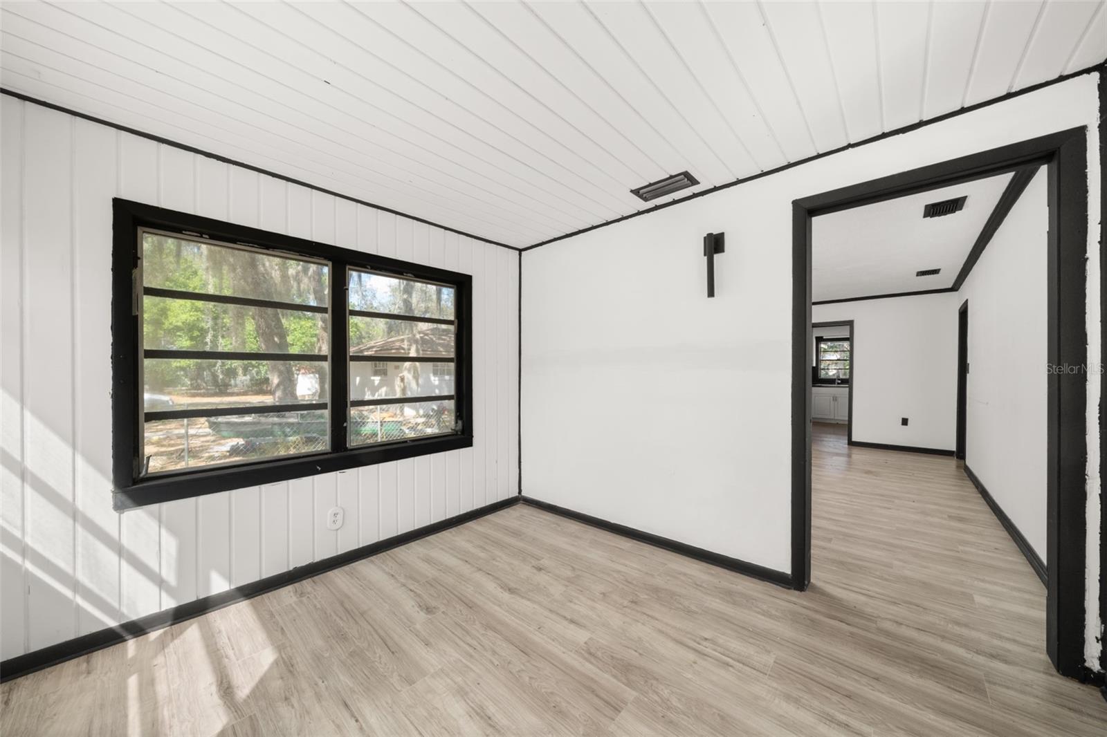 1628 Wightman Ave Property Photo 8