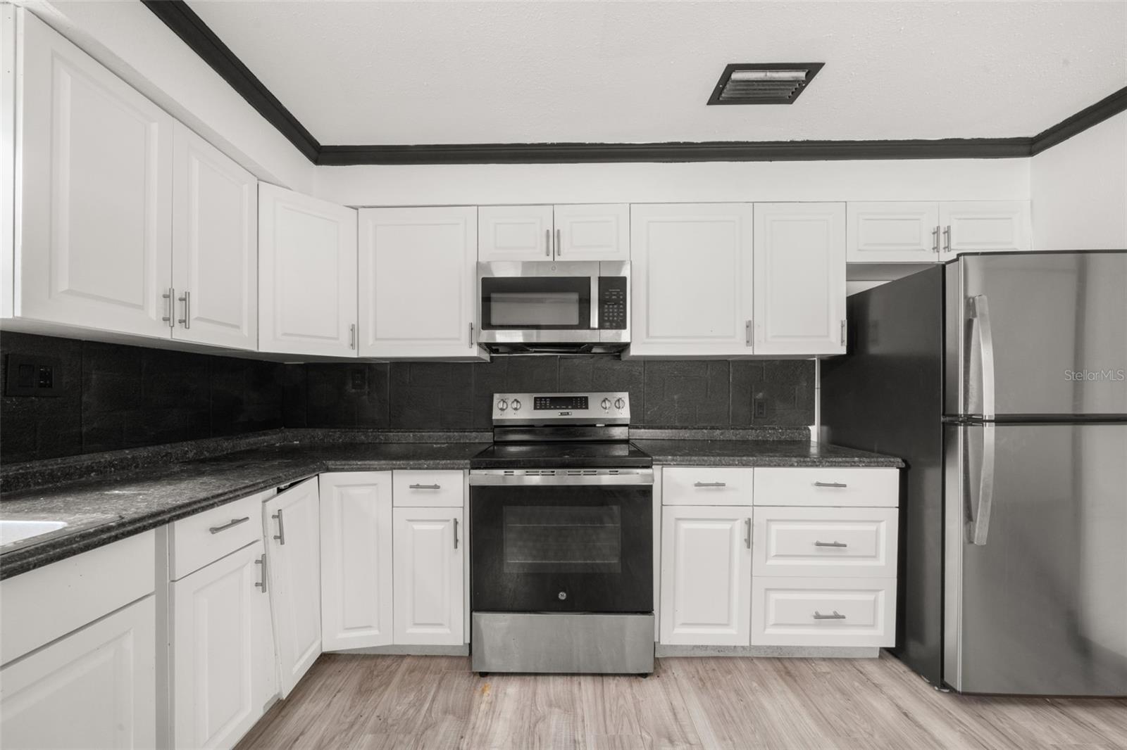 1628 Wightman Ave Property Photo 16