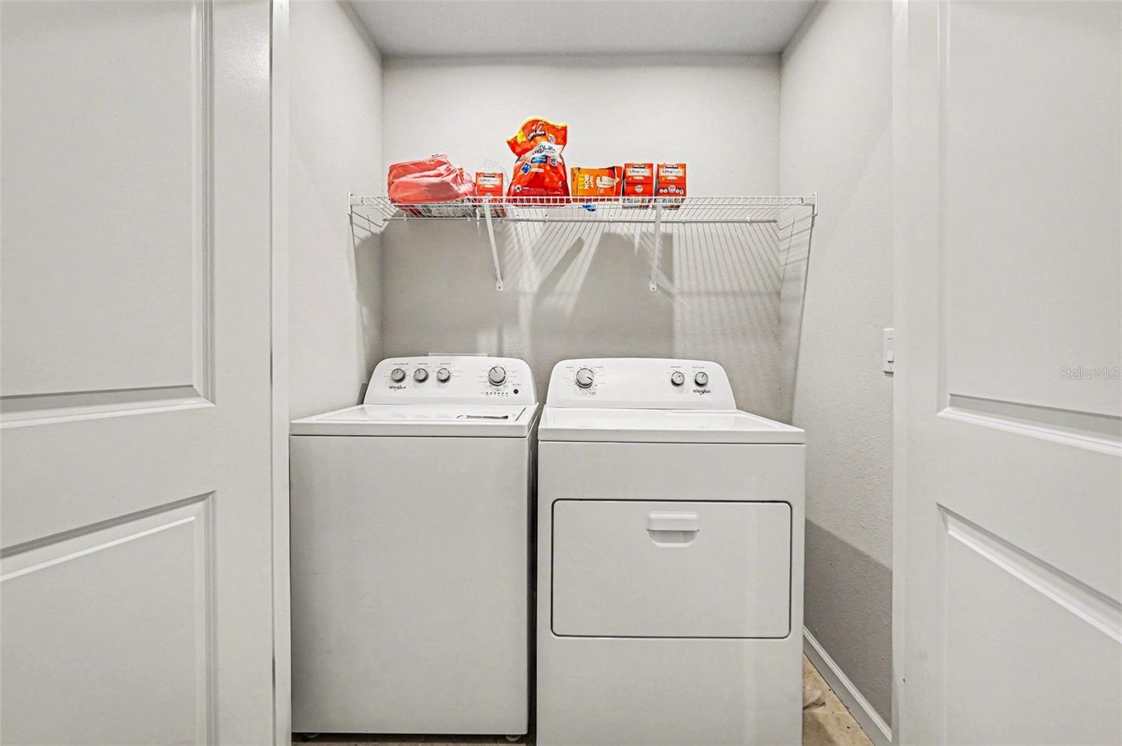 2361 Summerlit St Property Photo 13