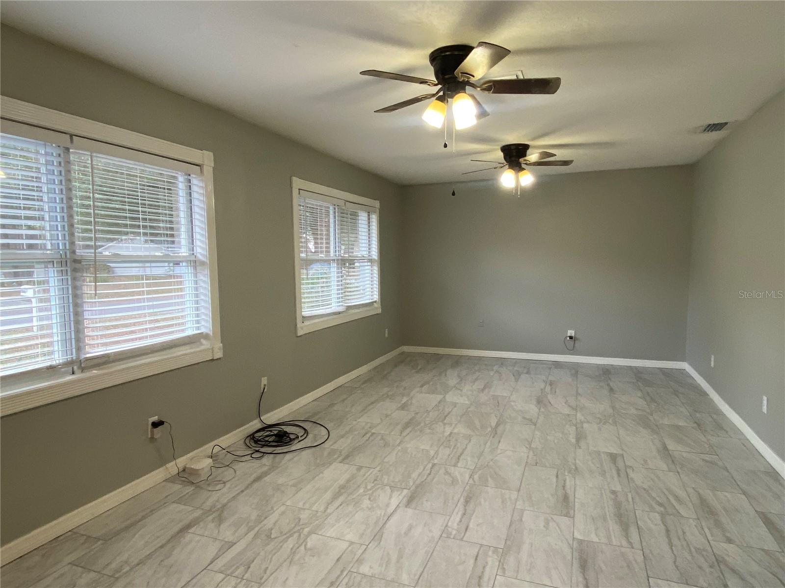 39656 Meadowood Loop Property Photo 5