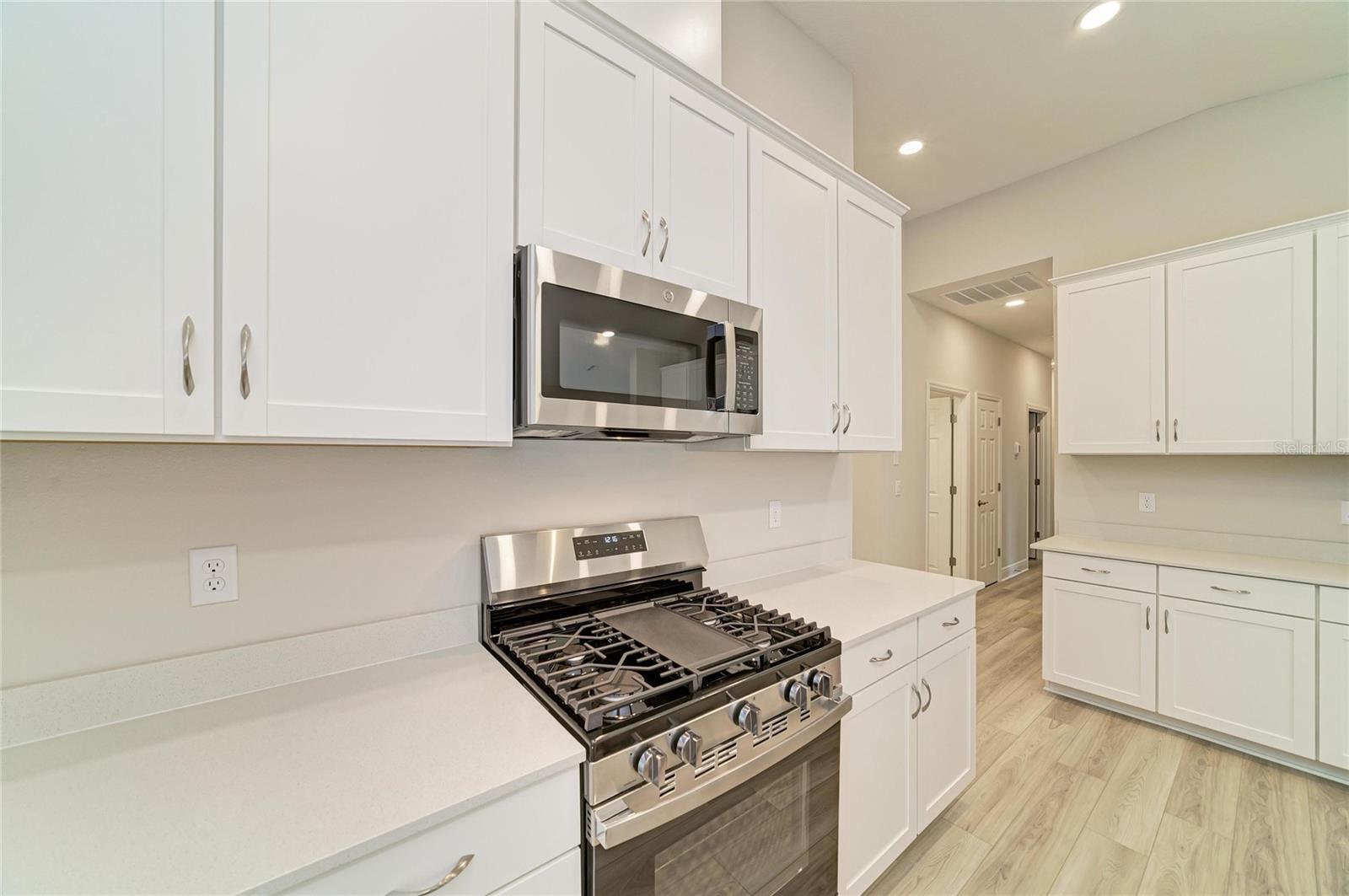 12362 Oak Hill Way Property Photo 16