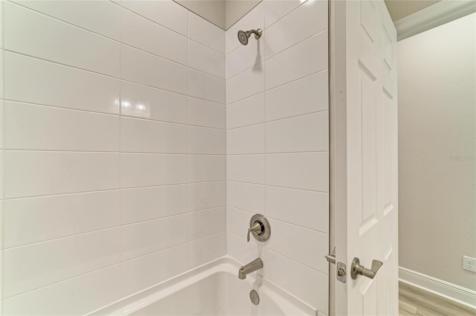 12362 Oak Hill Way Property Photo 24