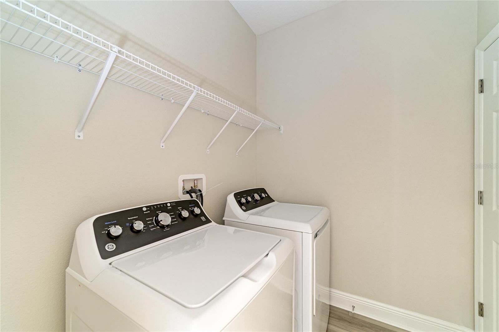 12362 Oak Hill Way Property Photo 27