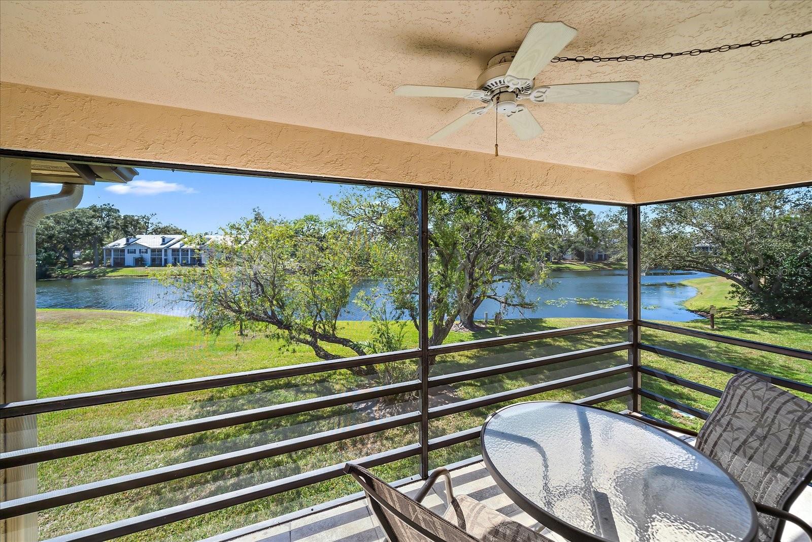 5654 Gardens Dr Property Photo 16