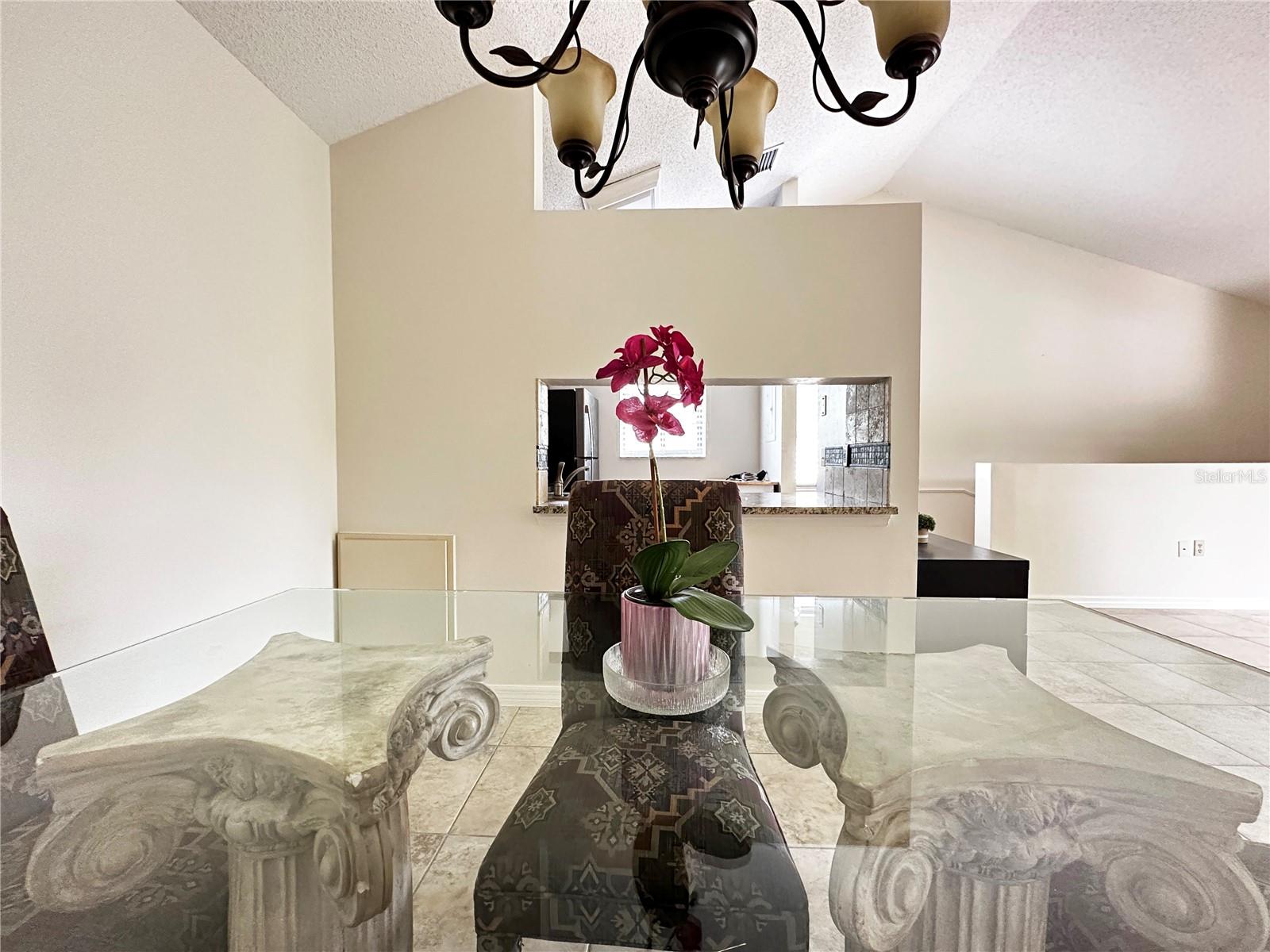 5654 Gardens Dr Property Photo 23