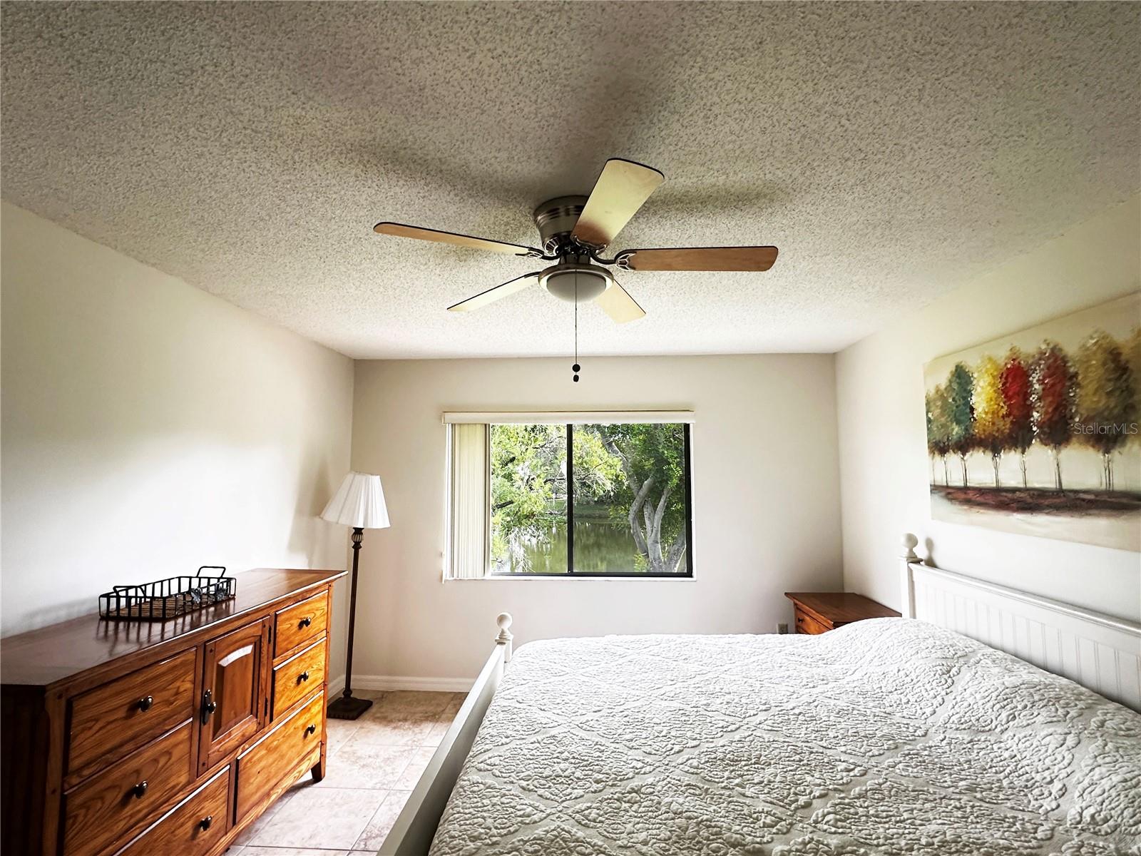 5654 Gardens Dr Property Photo 29