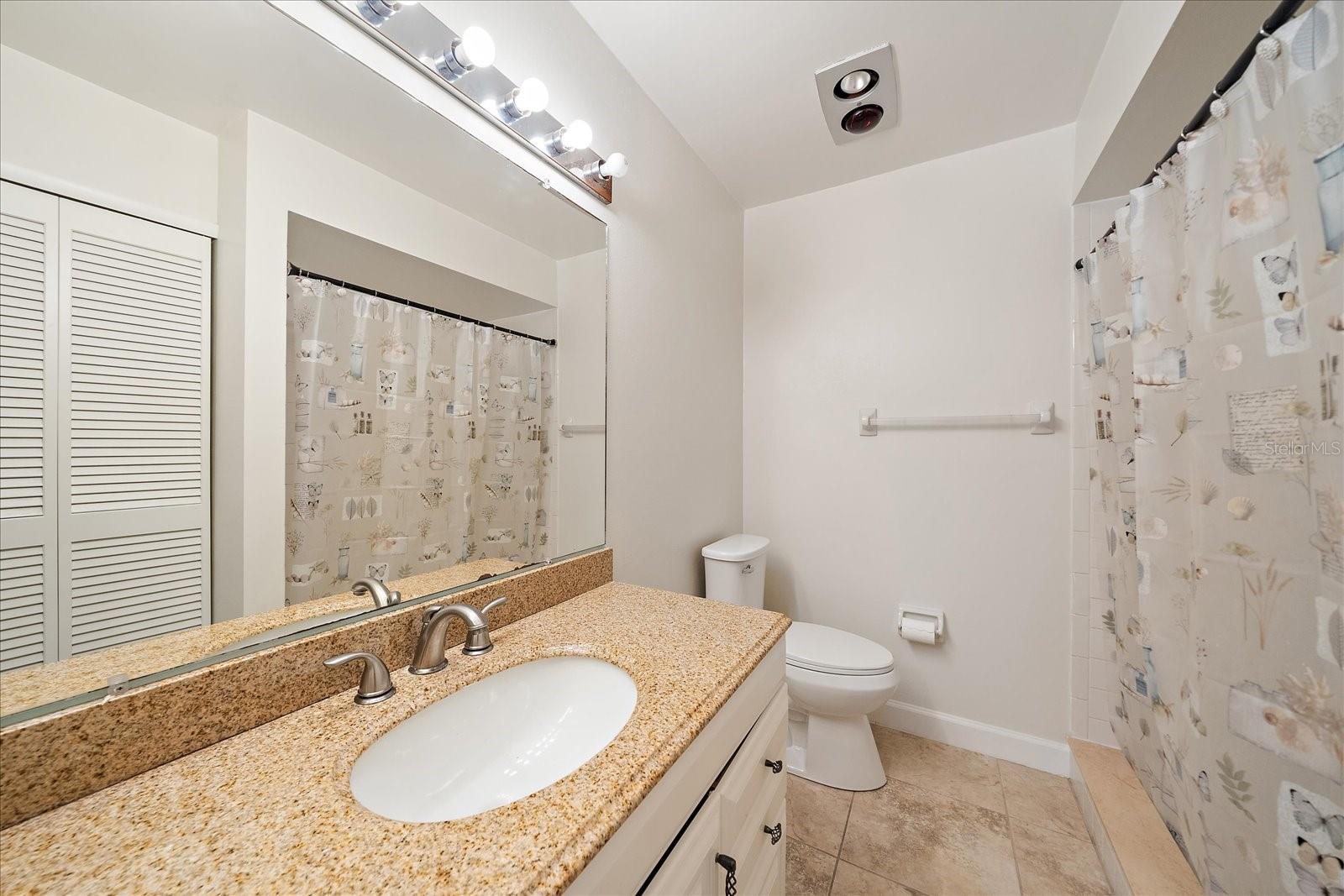 5654 Gardens Dr Property Photo 32