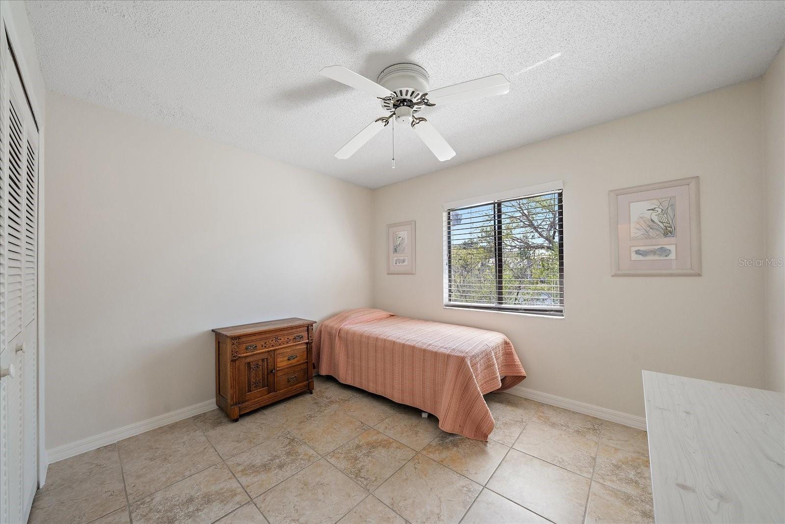 5654 Gardens Dr Property Photo 35