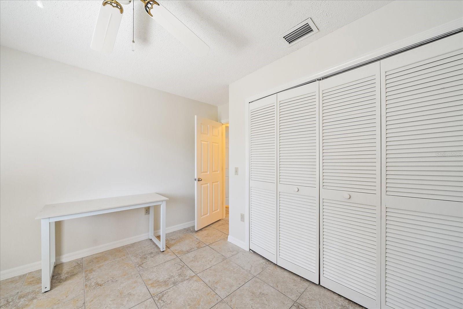 5654 Gardens Dr Property Photo 38