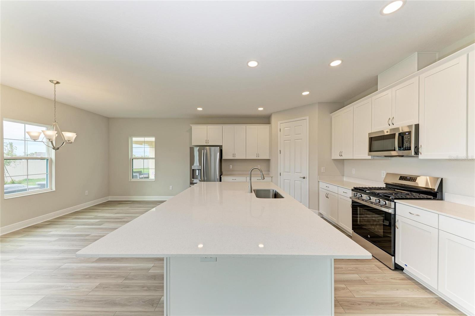 8509 Dove Bog Ter Property Photo 13