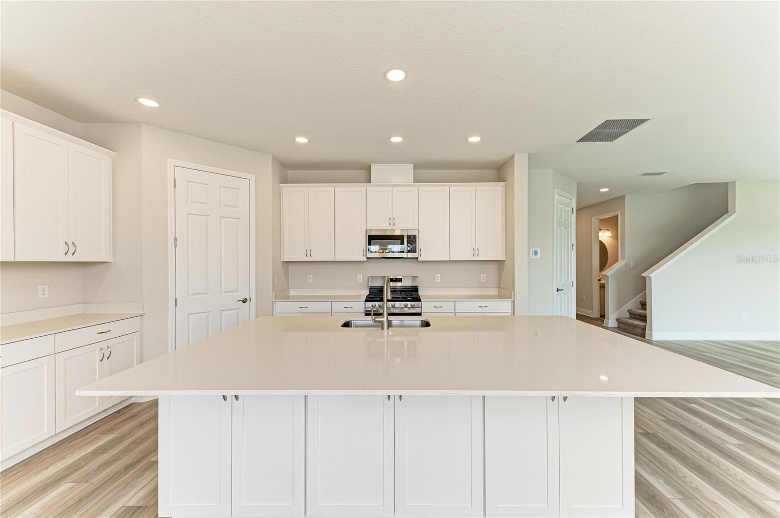 8509 Dove Bog Ter Property Photo 15
