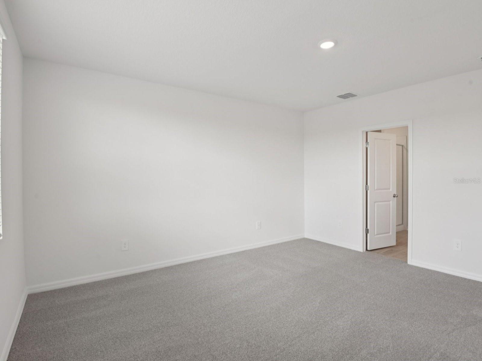 7709 Satterfield Ter Property Photo 18