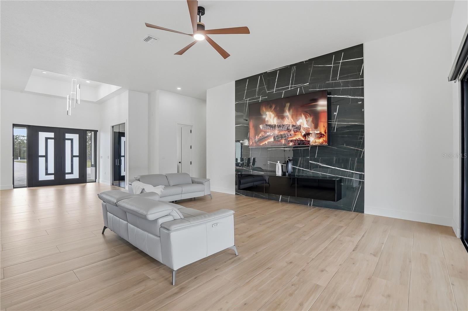 17736 Overstreet Ln Property Photo 21