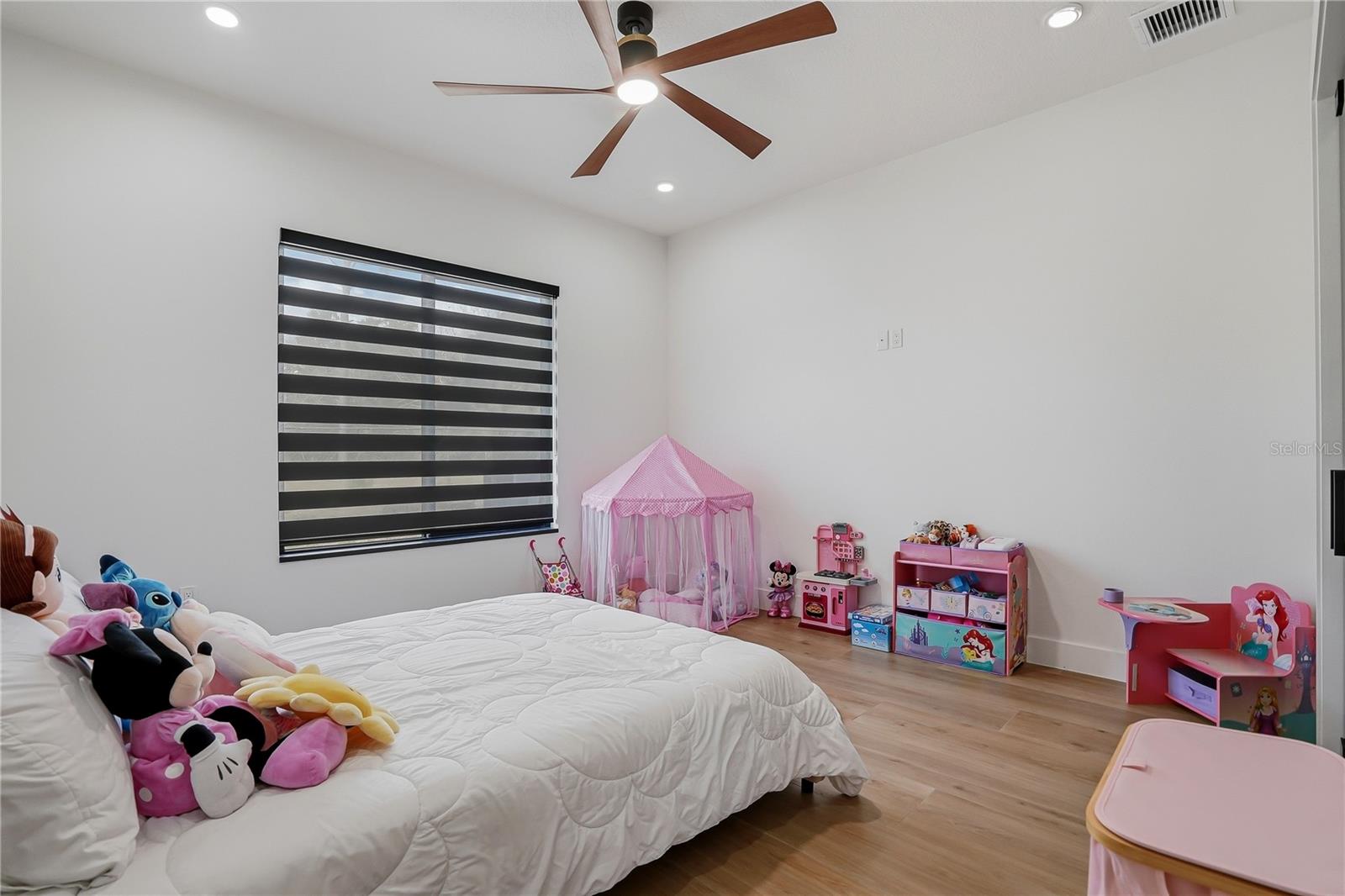 17736 Overstreet Ln Property Photo 38