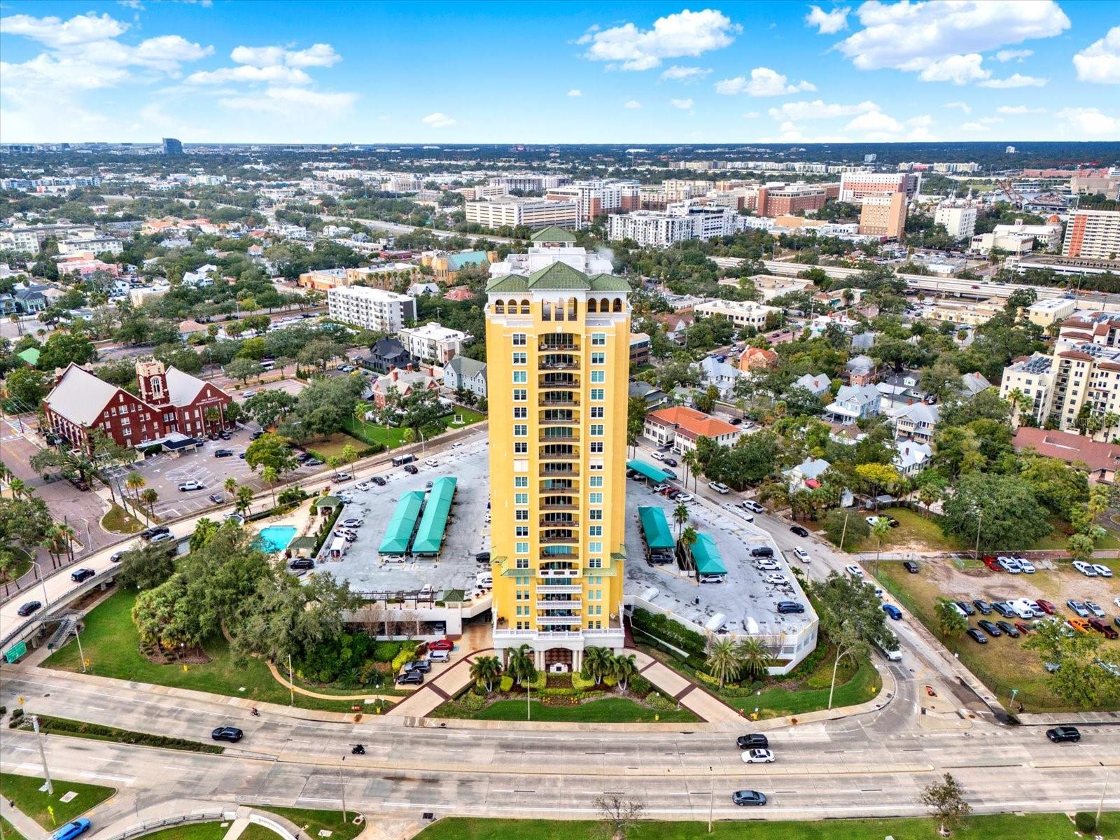 345 Bayshore Blvd #302 Property Photo 32