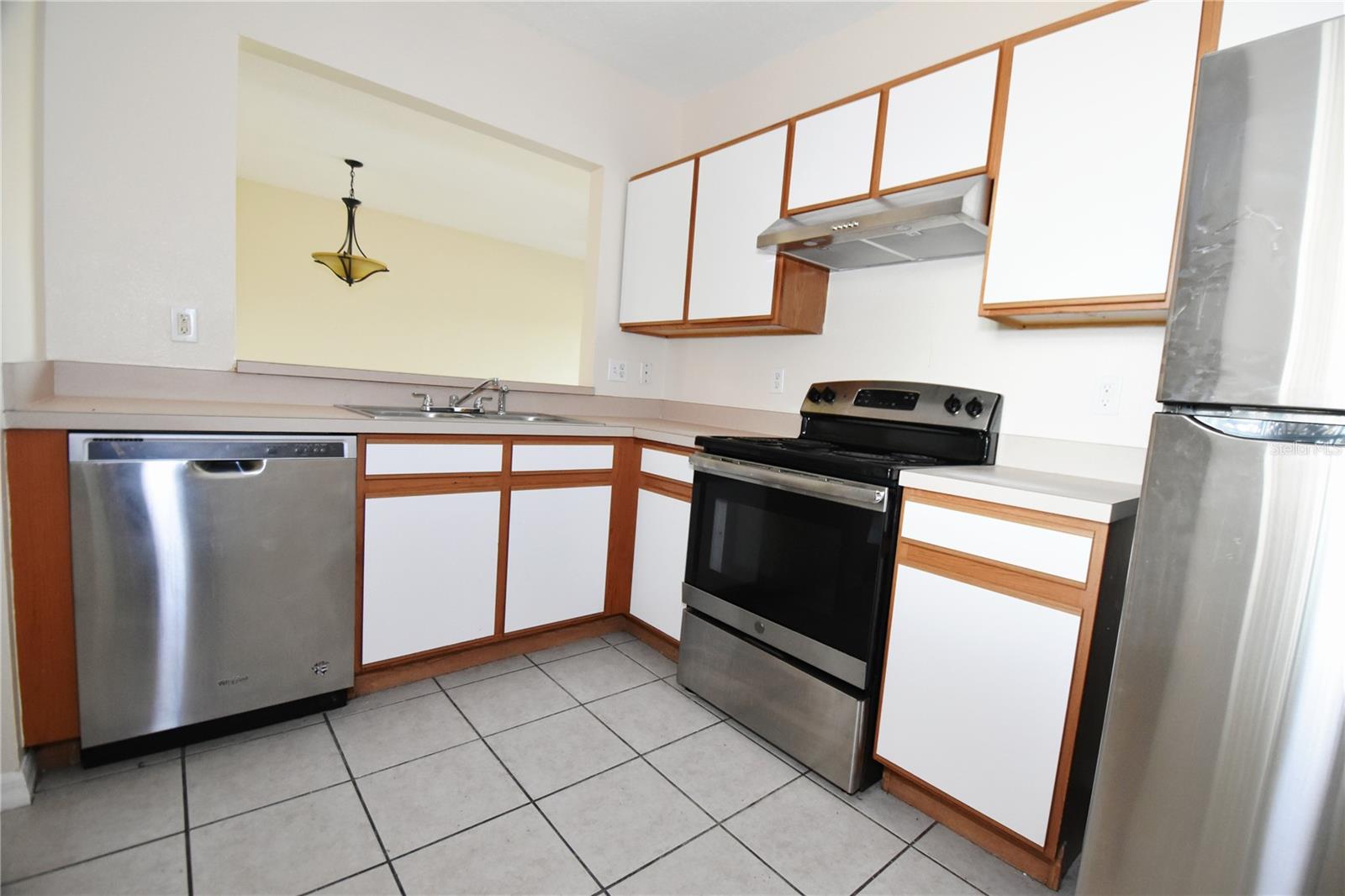 9612 Seadale Ct #201 Property Photo 6