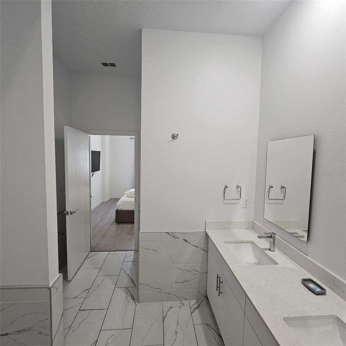 379 Famagusta Dr Property Photo 34
