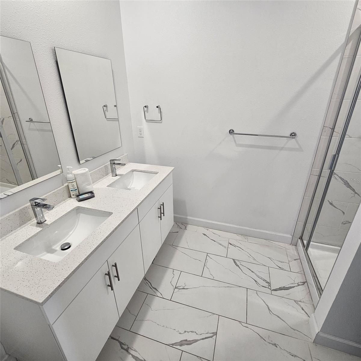 379 Famagusta Dr Property Photo 35