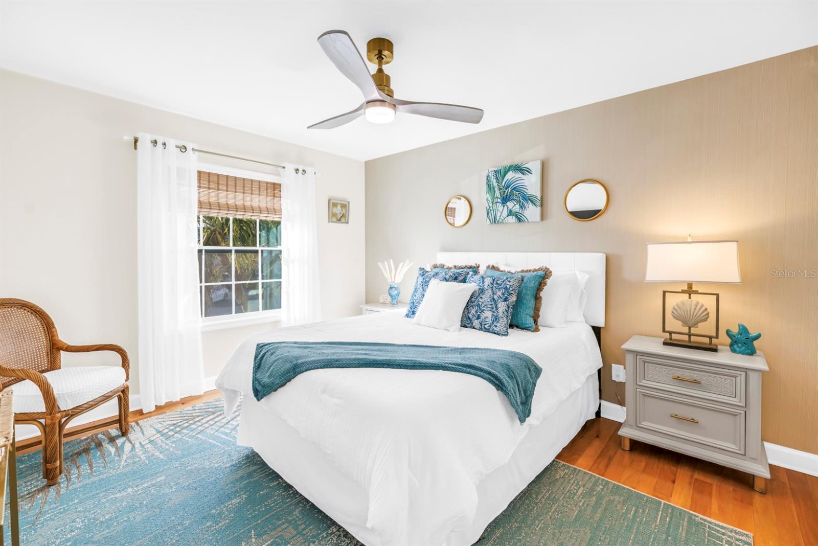 5102 Coquina Key Dr Se #d Property Photo 10