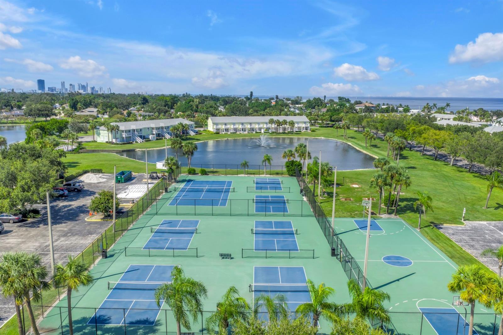 5102 Coquina Key Dr Se #d Property Photo 33