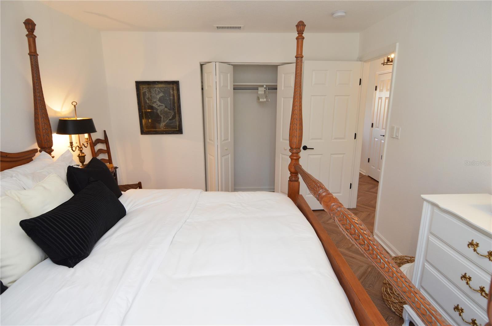5048 Beach Dr Se #f Property Photo 27