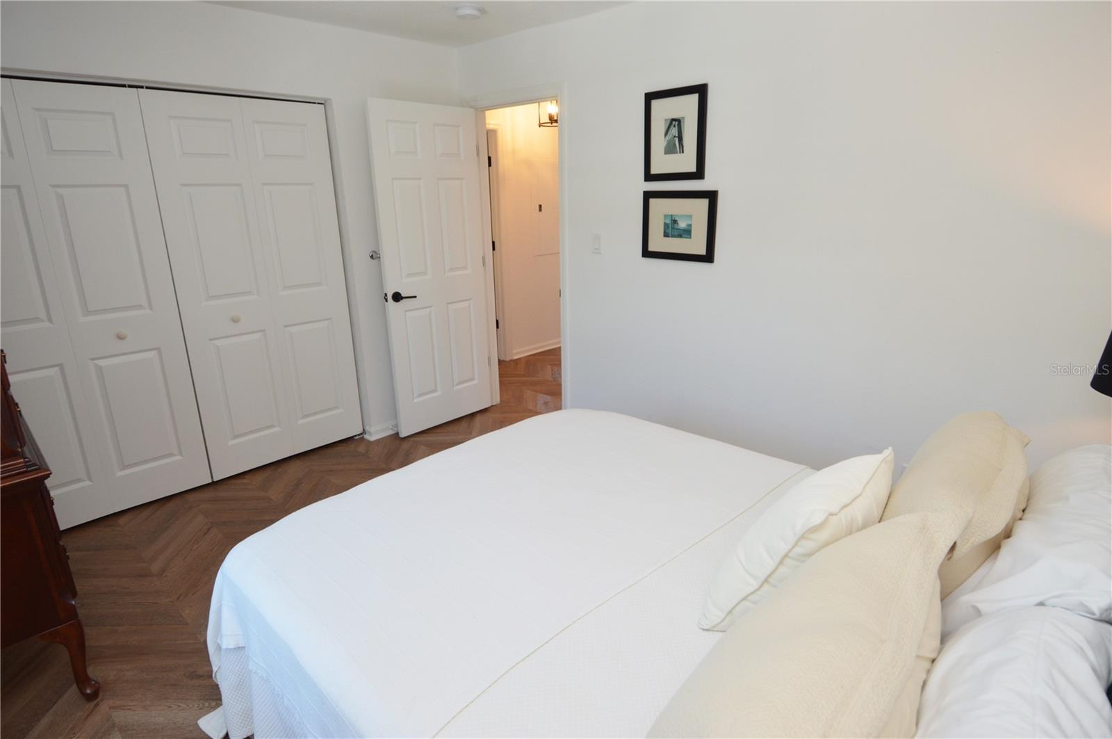 5048 Beach Dr Se #f Property Photo 41