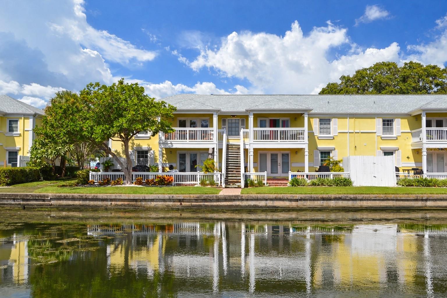 5048 Beach Dr Se #f Property Photo 52