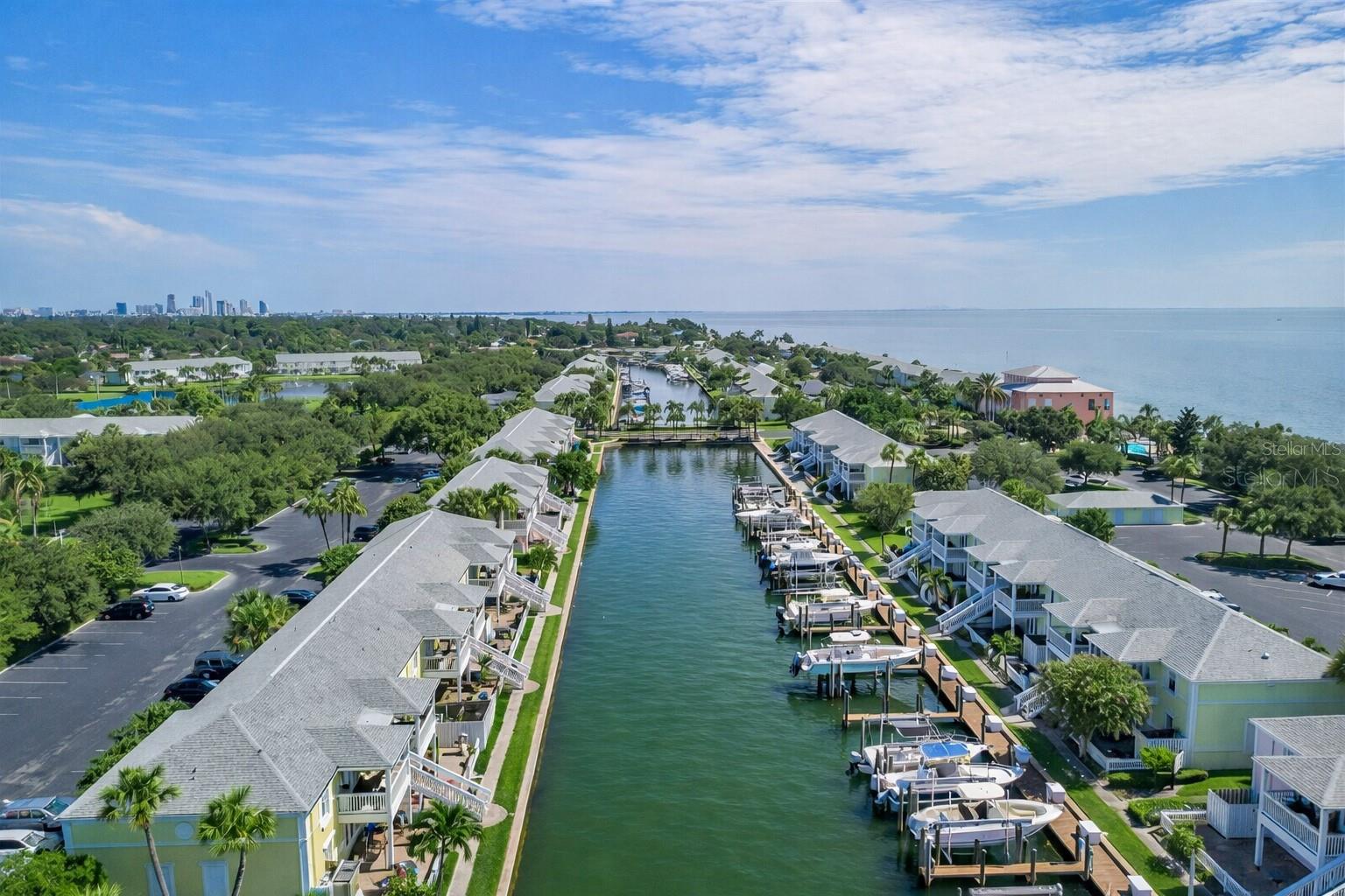 5048 Beach Dr Se #f Property Photo 56
