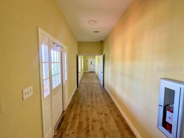 704 Sw 6th St Property Photo 2