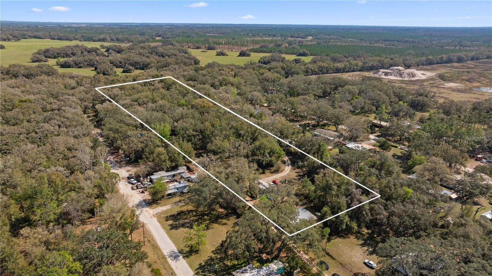 20238 Shetland Ln Property Photo 1